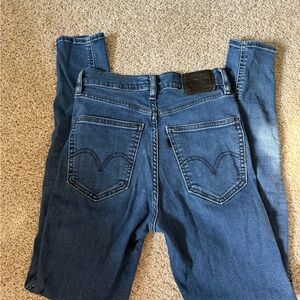 Levi's Women's Skinny Jeans - Blue